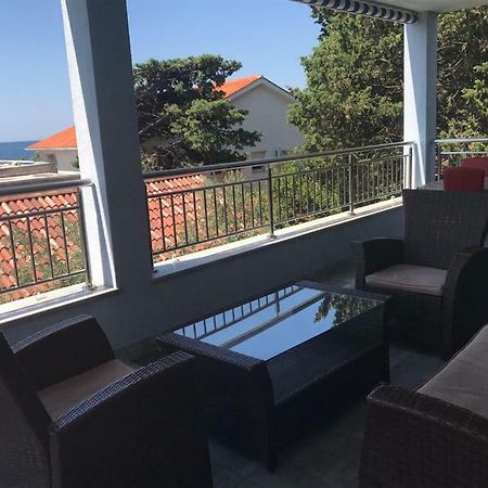 Apartment Nicole Novalja Ngoại thất bức ảnh