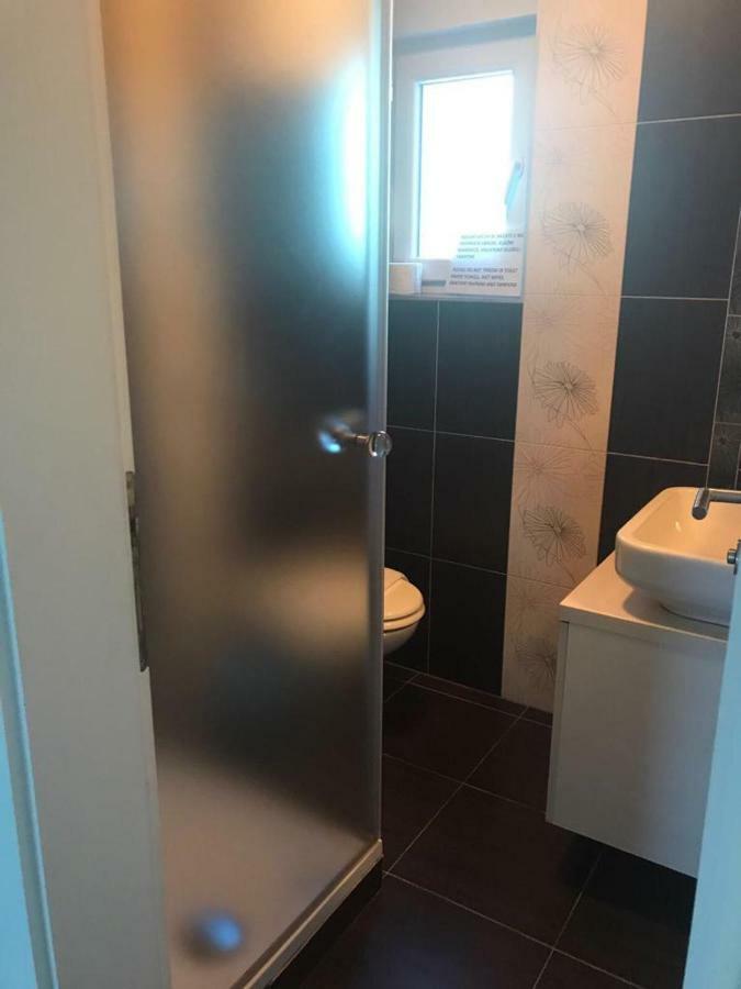 Apartment Nicole Novalja Ngoại thất bức ảnh