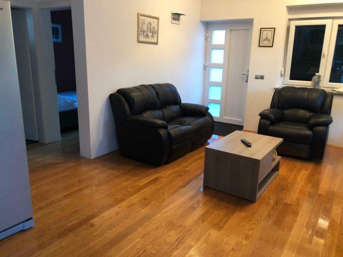 Apartment Nicole Novalja Ngoại thất bức ảnh