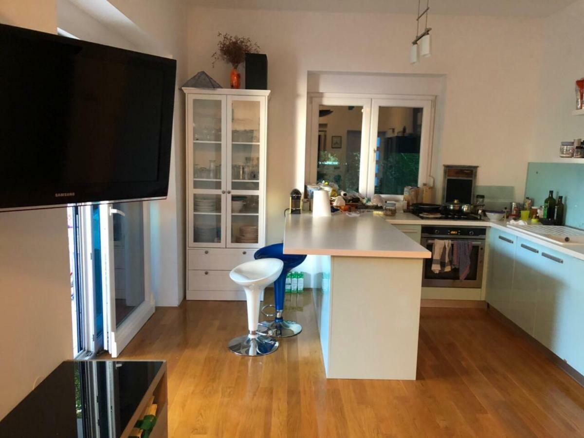 Apartment Nicole Novalja Ngoại thất bức ảnh